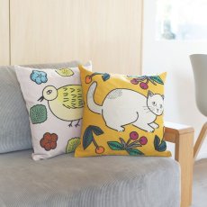 画像2: 松尾ミユキ Embroidery Cushion cover MM522 (2)