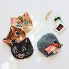 画像4: Nathalie Lete Embroidered cat face pouch Black cat　NL884 (4)